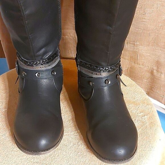 Jellypop Black Boots - Picture 3 of 8